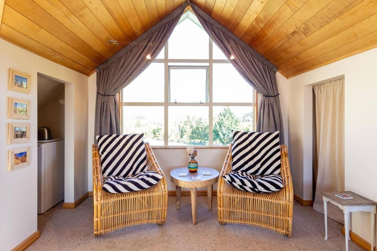 Riverside Retreat Hotel Куийнстаун Екстериор снимка